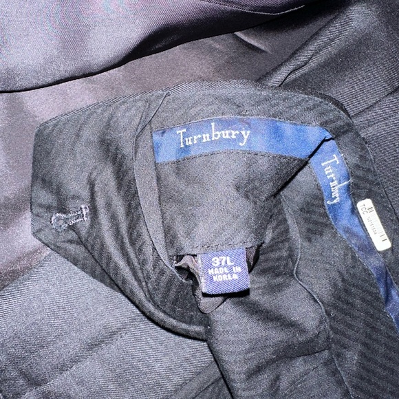 Men’s suits - Picture 5 of 9